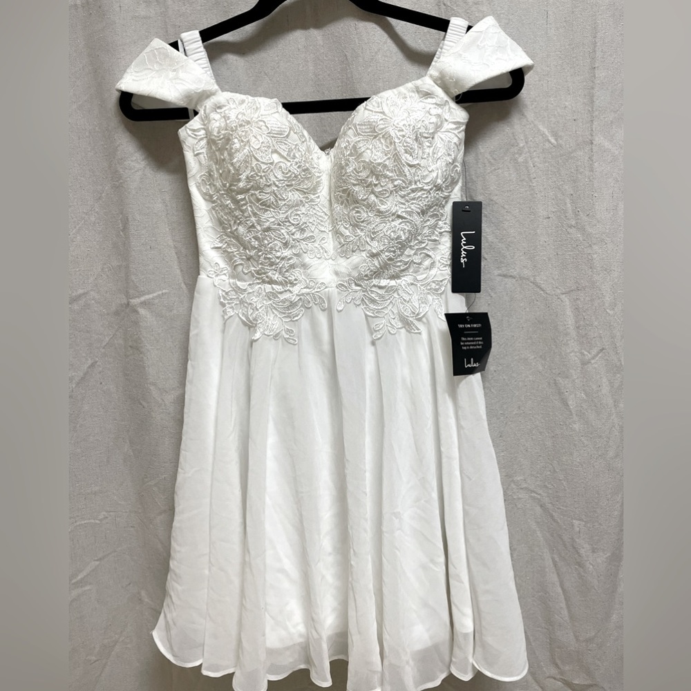 Lulu’s white off shoulder dress